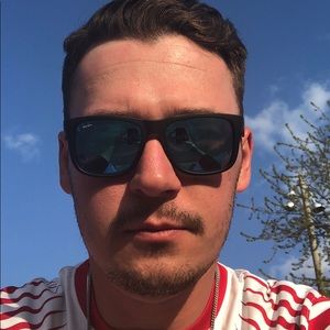 Meet your Posher, Mitch